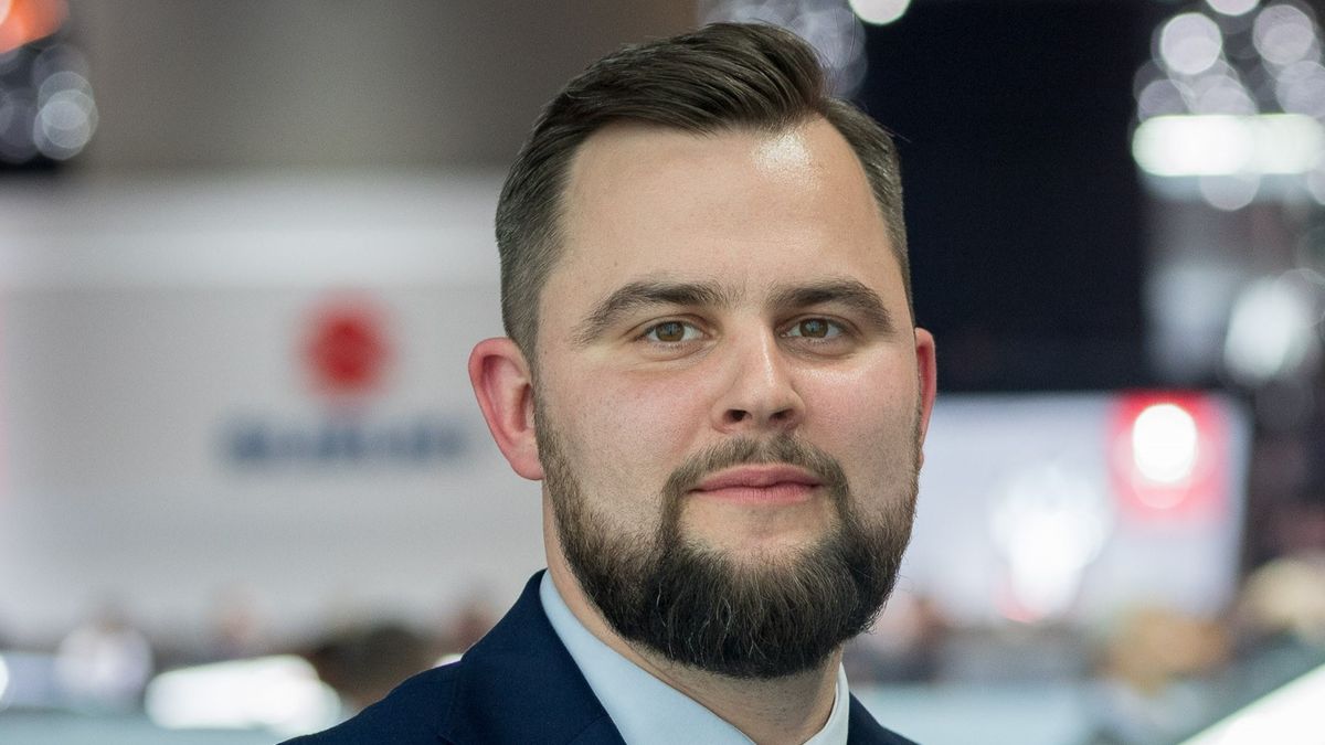 Piotr Zaremba, prezes ElectroMobility Poland