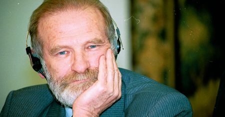 Mocny głos polskich dyplomatów ws. Geremka: ''Małostkowa manipulacja i haniebne działanie IPN''