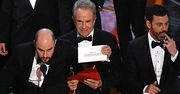 Oscary 2017: Warren Beatty przeprasza za koszmarną wpadkę z ogłoszeniem złego zwycięzcy w kategorii Najlepszy Film! [WIDEO]