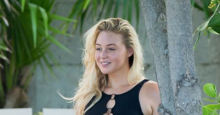 Iskra Lawrence rozpala internautów. Bawi się na plaży w Miami