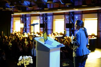 Czeka nas koniec bankowości mobilnej. Co po nim nastąpi?