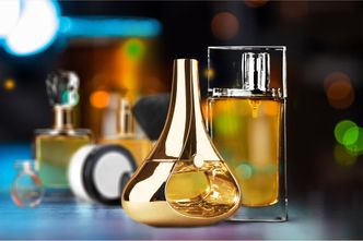 Koronawirus. Fabryki perfum będą produkować płyn odkażający