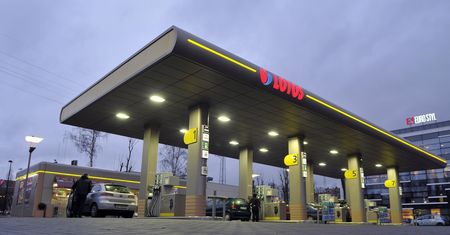 Firma kpiła z Powstania Warszawskiego. Lotos wycofuje ich produkt