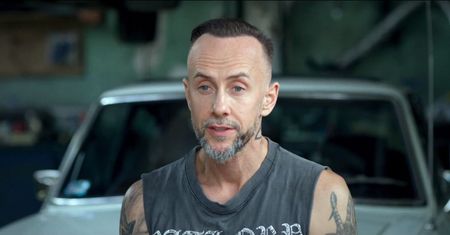 Pewne rzeczy się zmieniają, inne nie. Nergal pokazał stare zdjęcie