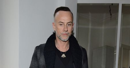 Nergal podeptał obraz z Maryją. Prokuratura przedwcześnie odrzuciła zgłoszenie
