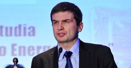 Zmiany w najbliższym otoczeniu Macierewicza
