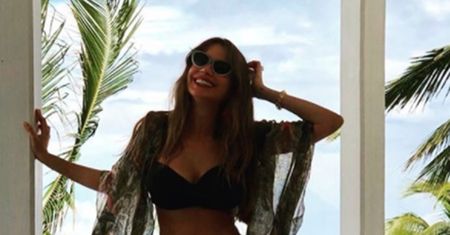Sofia Vergara w bikini. Im jest starsza, tym bardziej zmysłowa