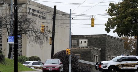 USA. Pittsburgh. Atak w synagodze. Wiele ofiar. Donald Trump wygłosił mocne oświadczenie