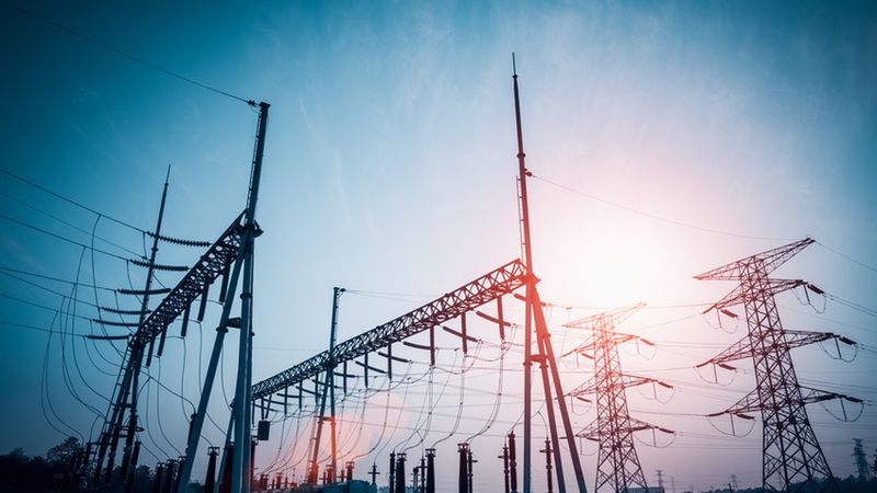 Środki na rekompensaty dla firm mają pochodzić ze sprzedaży uprawnień do emisji CO2