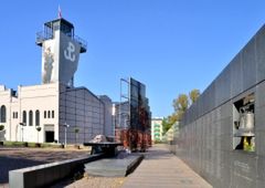 Muzeum Powstania Warszawskiego - jak wyglądała broń, której używali powstańcy?