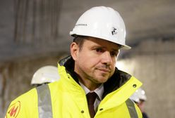 Molga: "Prezydent Trzaskowski to groźny dla mieszkańców pechowiec. Fatum zaczęło się jeszcze podczas kampanii" (Opinia)