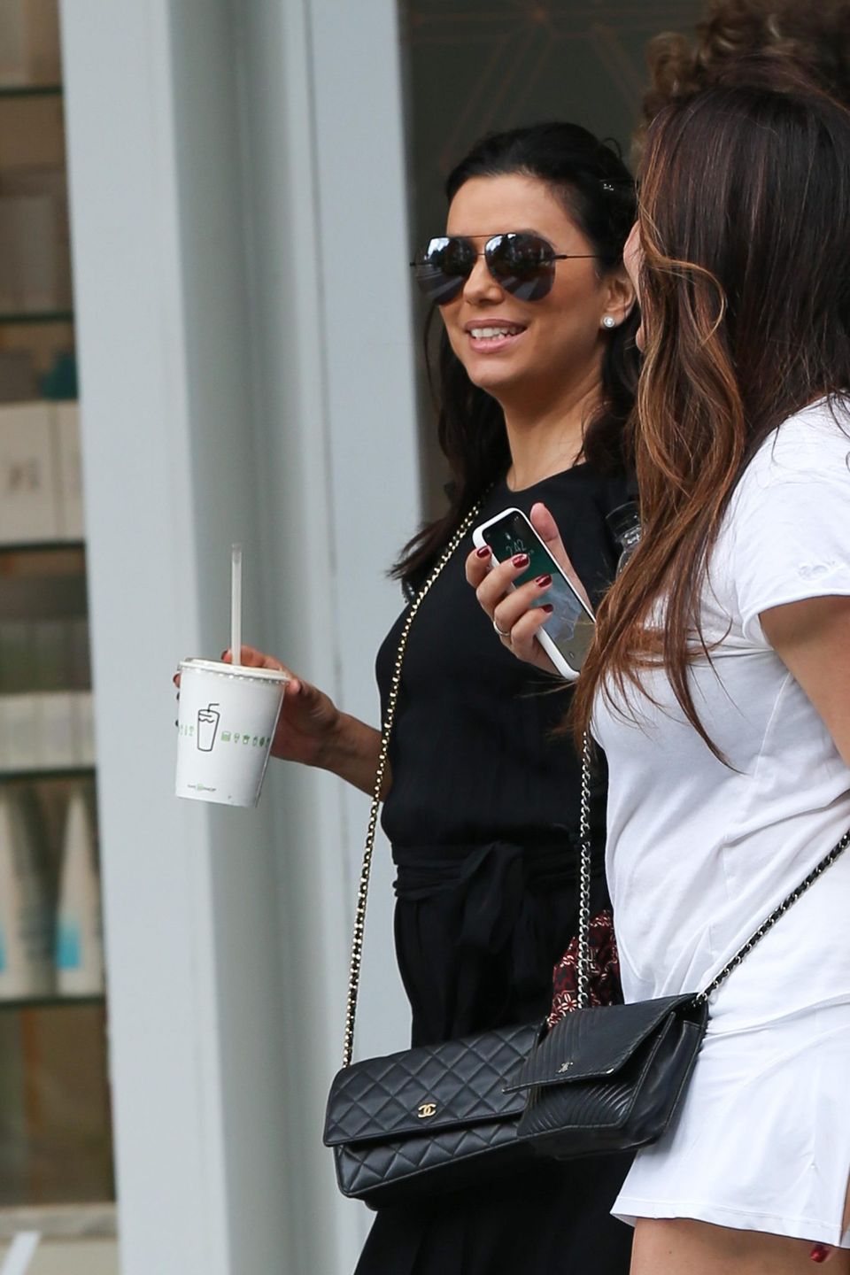 Eva Longoria na spacerze w ciąży