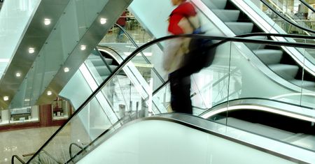 PIT rozliczysz w centrum handlowym. Urzędnicy pomogą wypełnić deklarację