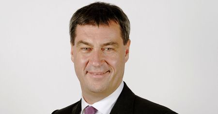 Krzyż na każdym budynku publicznym. Nowe prawo w Bawarii
