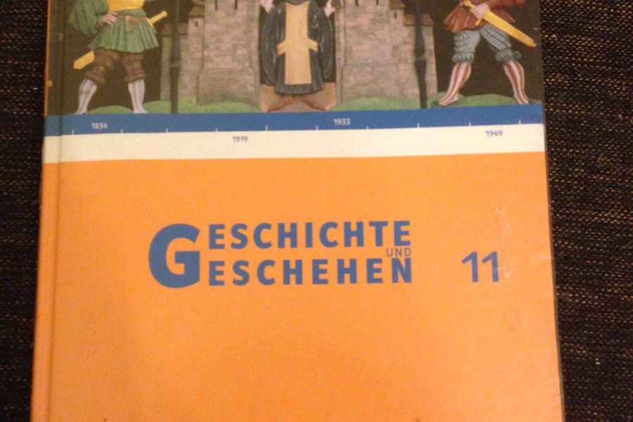 Burza o zapis w niemieckim podręczniku. Sprawdziliśmy, o co chodzi