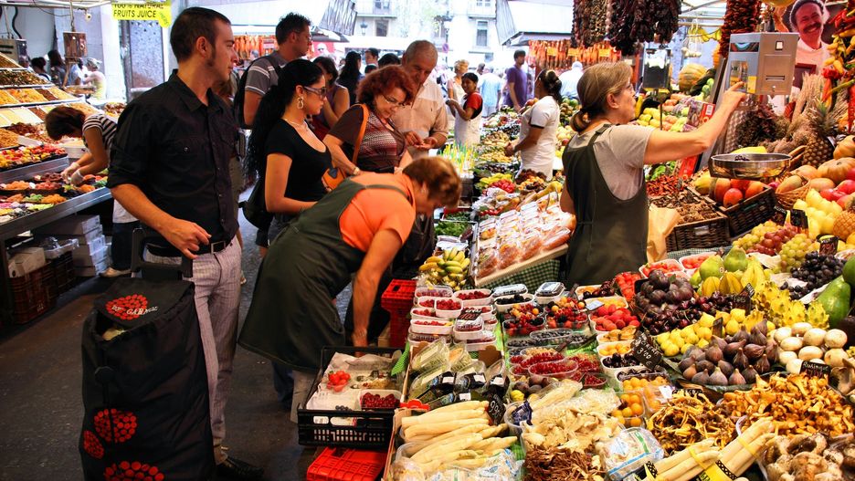 Ceny niektórych owoców i warzyw są nawet kilkakrotnie wyższe niż przed rokiem.