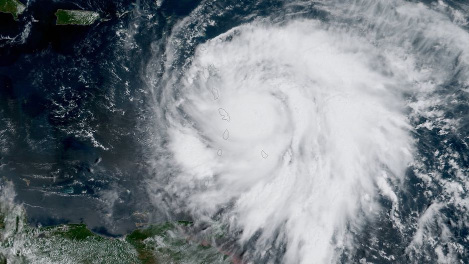 Huragan Maria może być groźniejszy niż Irma