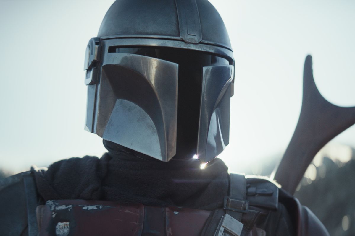 "The Mandalorian": koniec pierwszego odcinka zaskoczył. Co to oznacza dla "Gwiezdnych wojen"?