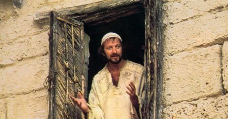 "Żywot Briana": bluźnierczy film, który zjednoczył chrześcijan… w protestach