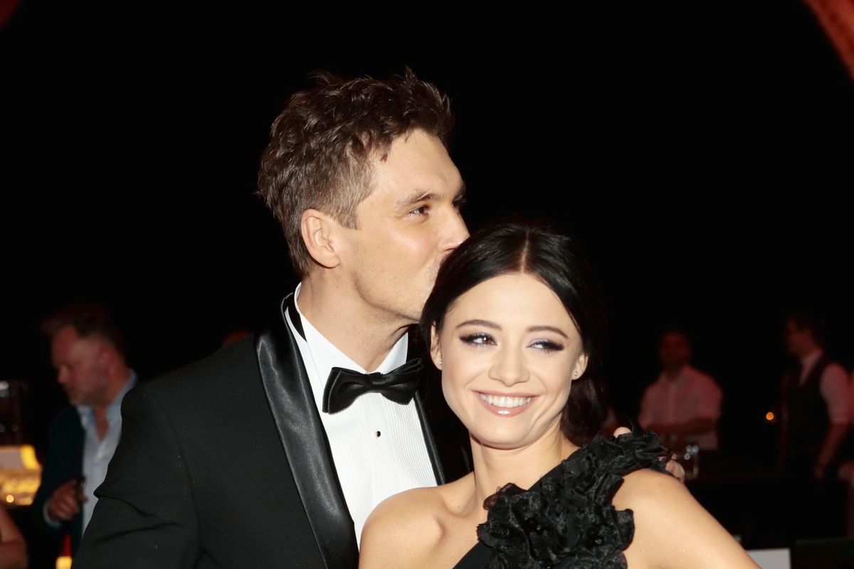 Mikołaj Roznerski i Adriana Kalska rozstali się? "Nigdy nie czuł się dobrze jako singiel"