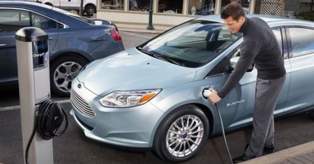 Ford Focus Electric: jazda bez benzyny