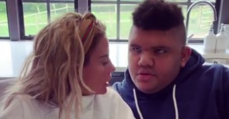 Katie Price odda chorego syna do ośrodka. Wyjaśnia, dlaczego