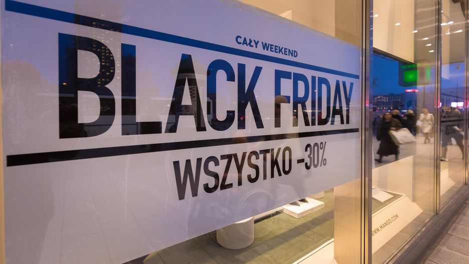 Wyprzedaże na Blacka Friday 2019 już 29 listopada. Z atrakcyjnych promocji można będzie skorzystać również 11 listopada