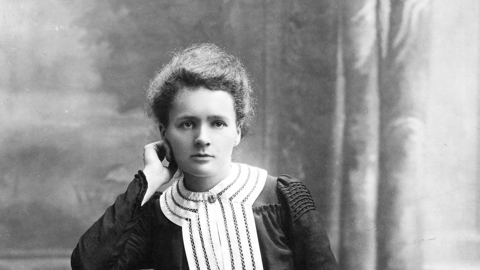 Była pierwszą kobietą z Noblem w dziedzinie fizyki