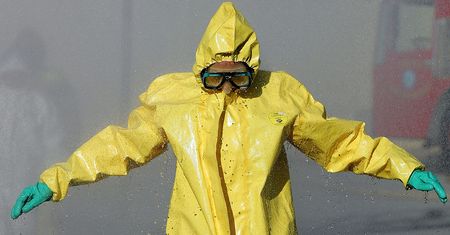 Cyklon zaskoczył ich swoją siłą. Potem pojawiły się bakterie