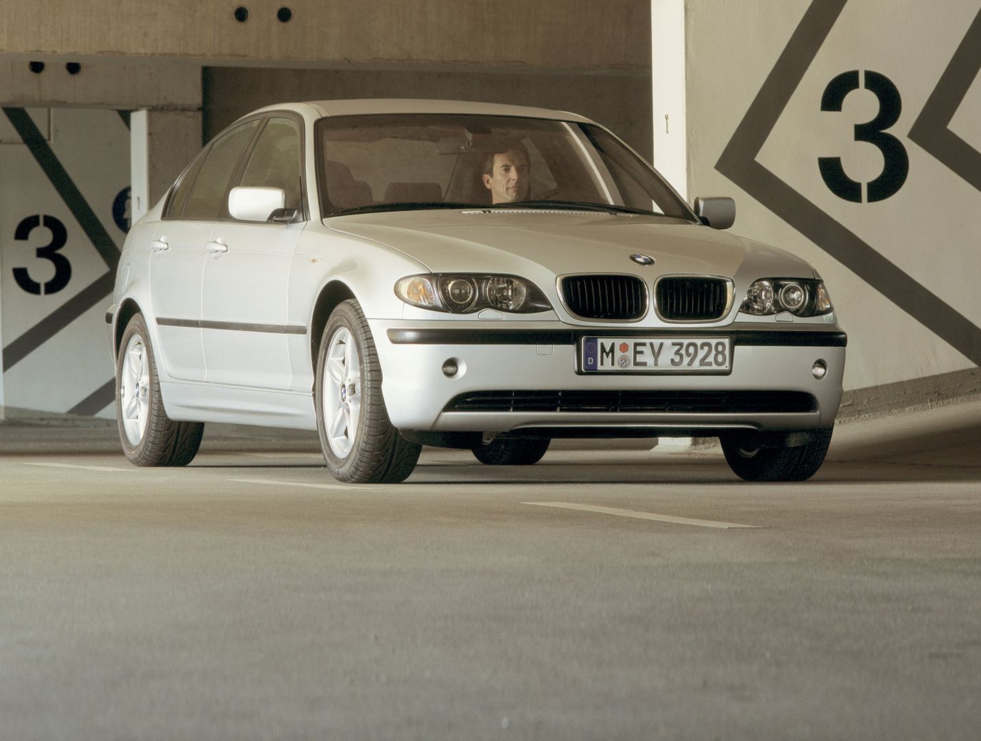 Właściciele starych BMW w niebezpieczeństwie