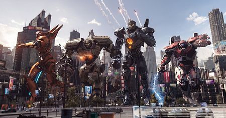 "Pacific Rim: Rebelia" na czele box office. Wielkie roboty walczące z potworami podbiły Amerykę.