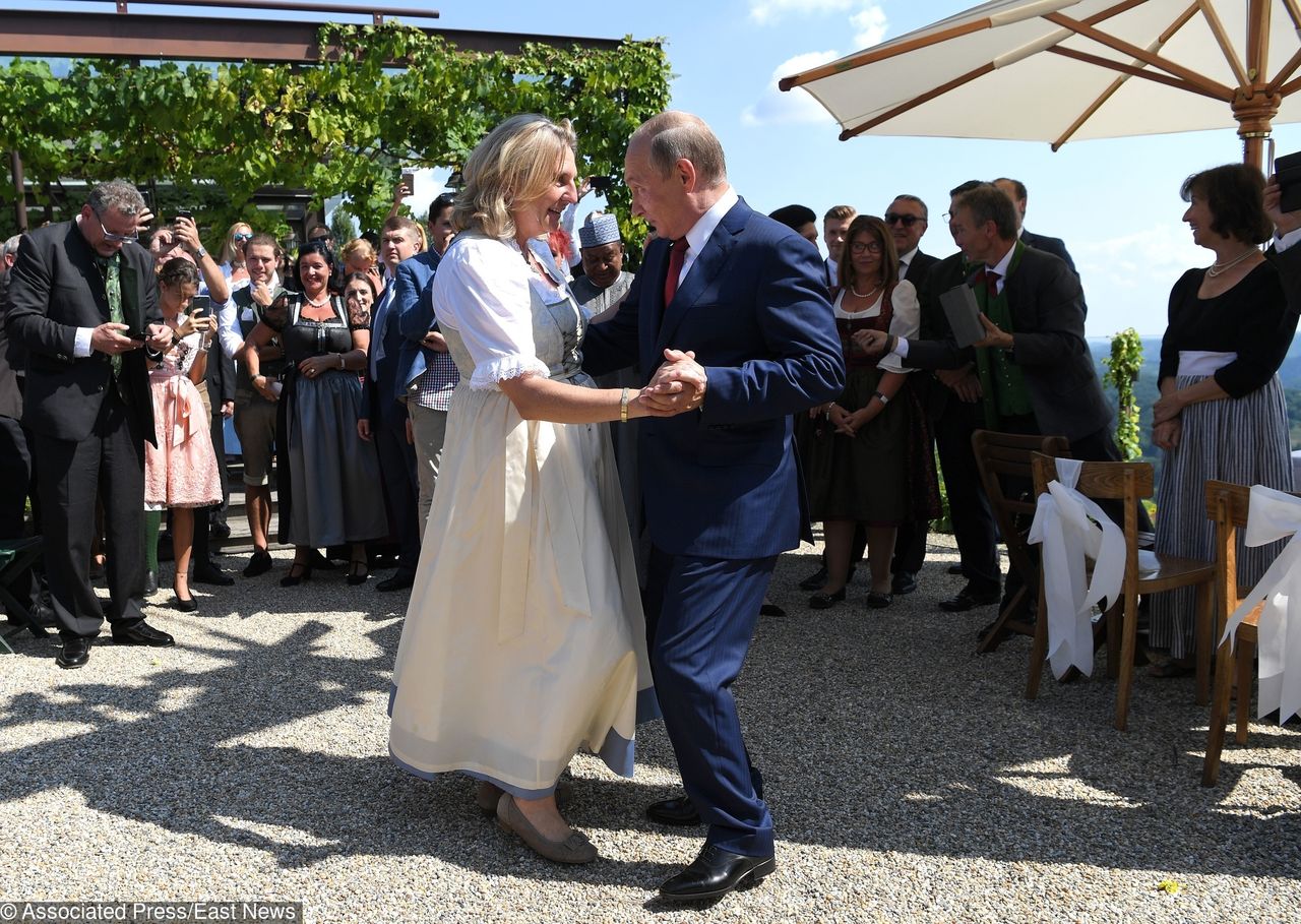 Szczyt Merkel-Putin. Trudne rozmowy 