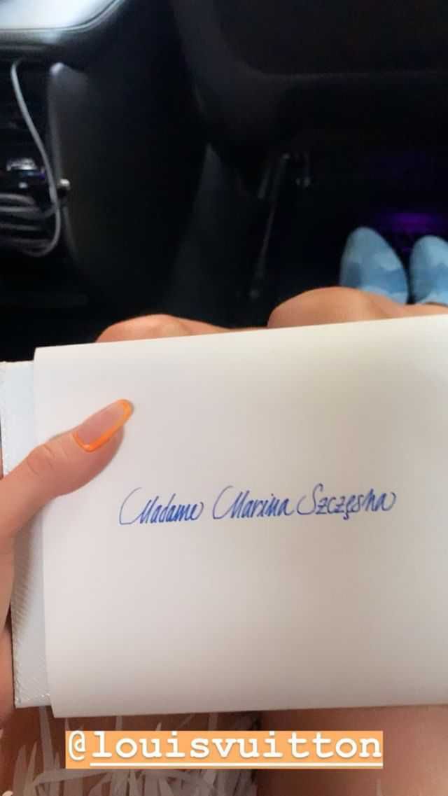 Marina pokazała zaproszenie od Louis Vuitton