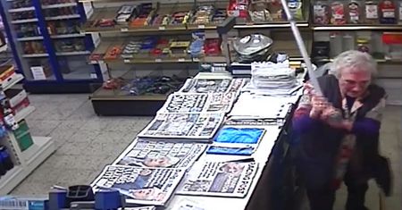 Wielka Brytania. Złodziej napadł na staruszkę. Gorzko pożałował