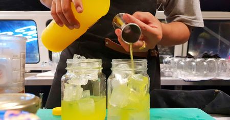 Niebezpieczne drinki na Bali. "Turyści muszą być świadomi zagrożenia"