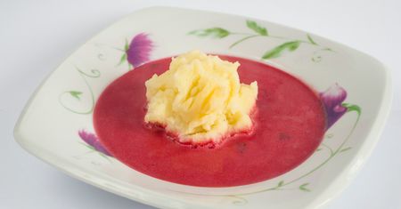Jednym składnikiem podkręcisz smak botwinki