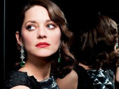 Marion Cotillard w sukience Gosi Baczyńskiej