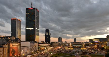Zamknięcia, cięcia pensji, zwolnienia. Hotele szykują się na najgorsze
