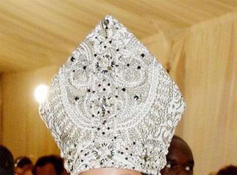 Rihanna, kreacja: Margiela – MET Gala 2018