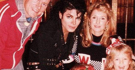 56 lat temu urodził się Michael Jackson. Bardzo znana gwiazda wspomina go i zdradza, że była na planie teledysku "Bad"