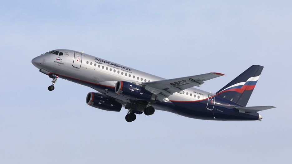Samolot Suchoj Superjet 100 linii Aeroflot musiał zawrócić na lotnisko Szeremetiewo tuż po starcie