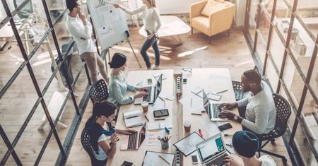 Akcelerator Startup Spark szuka aż 50 startupów, do których trafi ponad 9 mln zł