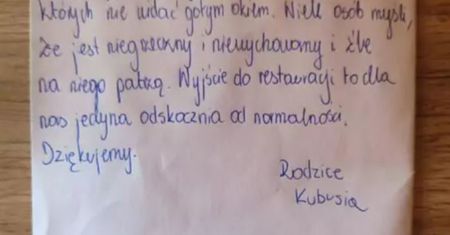 Kelnerka była bardzo zła na synka klientów. Ich krótki liścik sprawił, że się popłakała