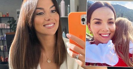 Paulina Krupińska pokazała córkę na zdjęciu z wakacji. 7-letnia Antonina już pozuje jak rasowa modelka. Jaka ona śliczna!
