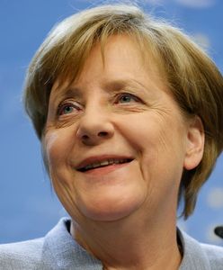"Bardzo serdeczna" rozmowa Macrona i Merkel