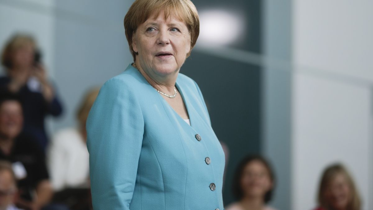 Grecja chce od rządzonych przez Angelę Merkel Niemiec reparacji za straty z czasów wojny.