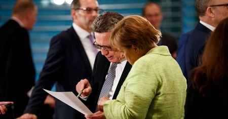Politycy bronią porozumienia paryskiego