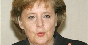 "NYT": wizyta Merkel przyda się USA