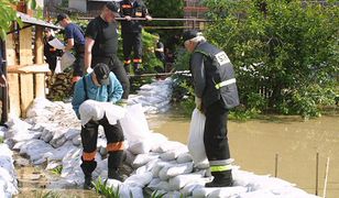 Nadal wzrasta poziom wód w rzekach