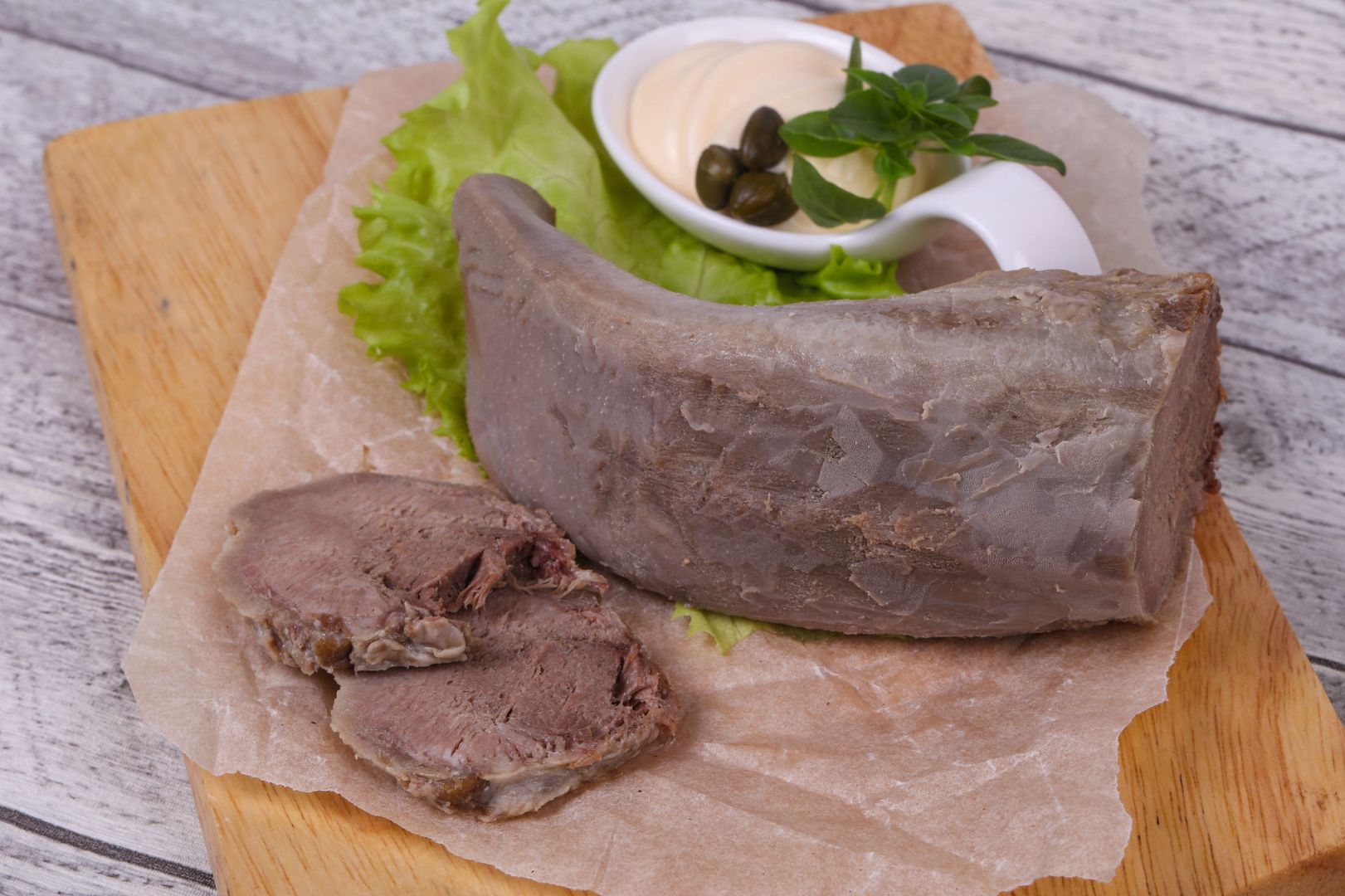 Gurmet pork tongue snack appetizer 